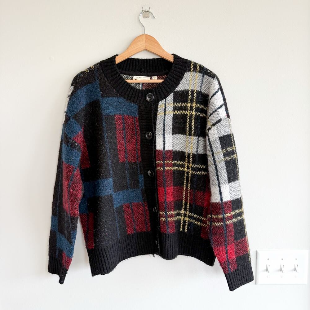 RD Style Plaid Pattern Crew Neck Knit Button Front Cardigan Black Blue M